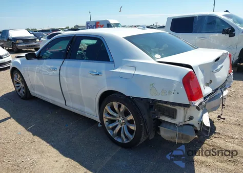2018 Chrysler 300 Limited z USA, uszkodzony, nr VIN 2C3CCAEG6JH142712